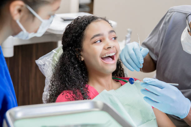Best Dentist Open on Weekends  in Edgemere, MD